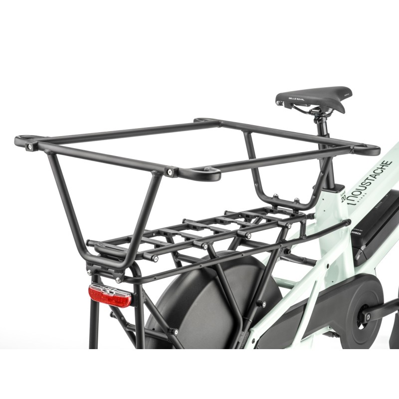 MOUSTACHE LUNDI 20 CARGO 1