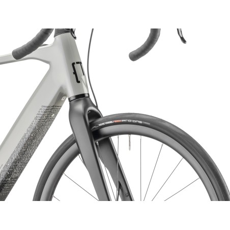 MOUSTACHE DIMANCHE 28.4 2025