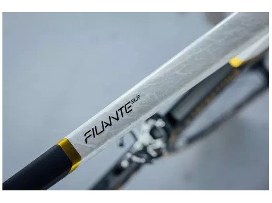 WILIER FILANTE SLR ULT. DI2 GRAPHITE WHITE 2025